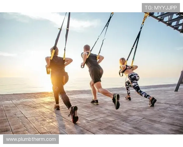 跳水运动的魅力与挑战：从技巧训练到心理素质的全面解析