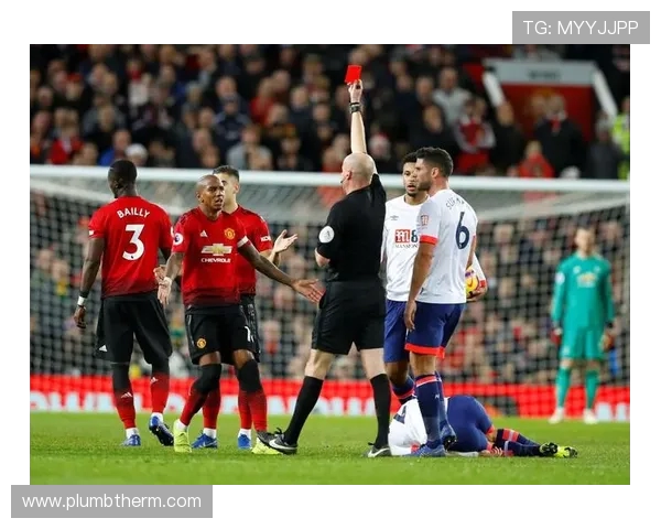 伯恩茅斯与曼联精彩对决回放全程回顾与分析