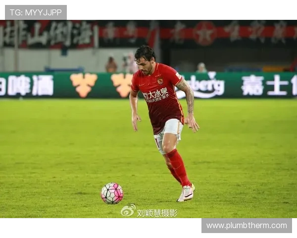 广州恒大与胜利的精彩对决回顾分析及赛后精彩瞬间盘点